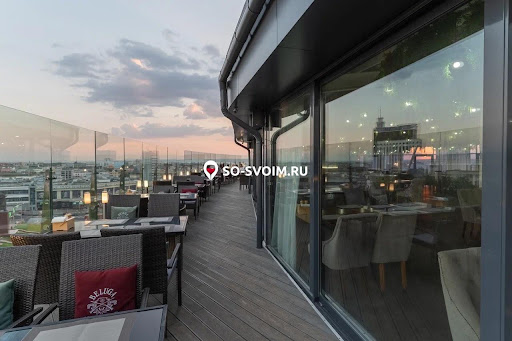 Фото №4 зала SKY8 Terrace&Grill