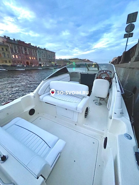 Фото №3 зала BAYLINER 265 "CIERA"