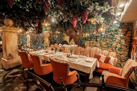 Тбилисский дворик