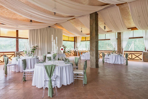 Фото №16 зала Конюшня