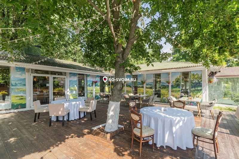 Фото №19 зала Крытая галерея и цветущий сад