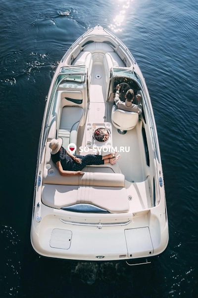 Фото №1 зала CROWNLINE 210 "SAPPHIRE" 