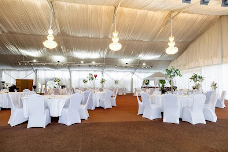 Фото №7 зала Банкетный шатер "Кристалл"