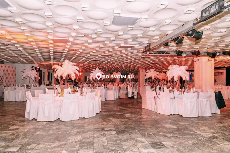 Фото №16 зала Зал «Хрустальный» 