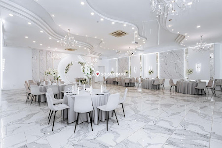 Ресторан Облака на Адоратского