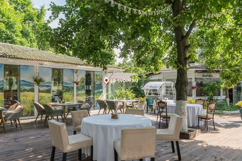 Фото №6 зала Крытая галерея и цветущий сад