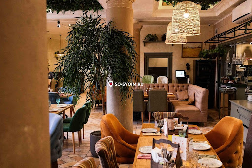 Фото №2 зала ВанГоги