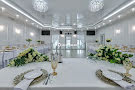 White hall-mini
