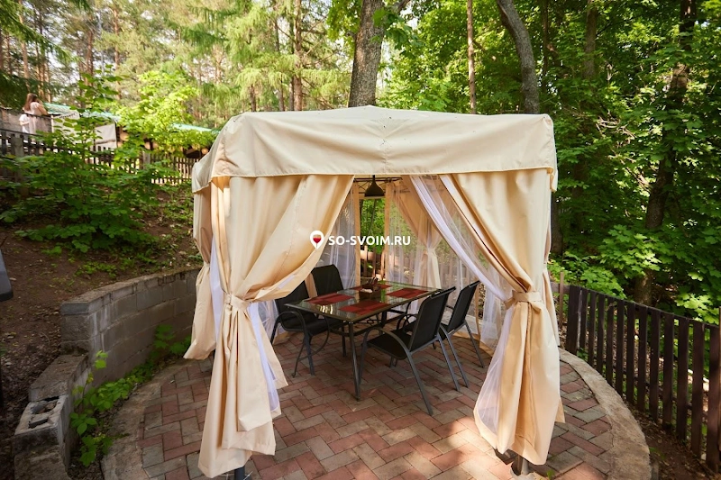 Фото №2 зала Маленькие беседки 