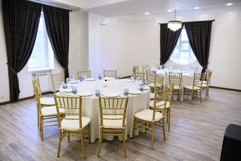 Фото №3 зала Банкетный зал  «Классик»